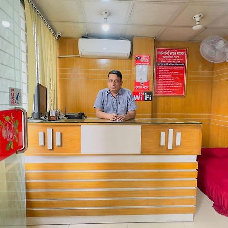 Hotel New Royal Palace Dhanmondi Dhaka Exterior photo