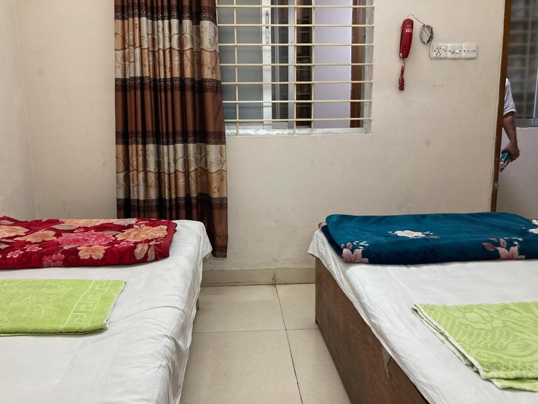 Hotel New Royal Palace Dhanmondi Dhaka Exterior photo